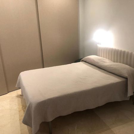 Estudio Con Parking Privado Lägenhet Madrid Exteriör bild
