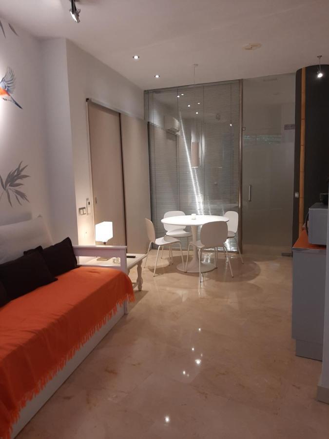 Estudio Con Parking Privado Lägenhet Madrid Exteriör bild