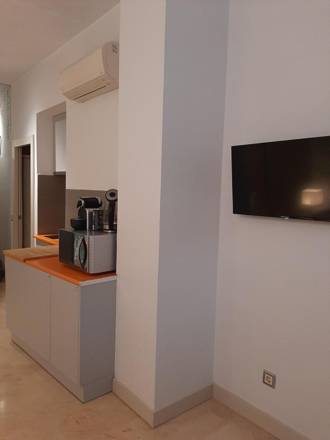 Estudio Con Parking Privado Lägenhet Madrid Exteriör bild